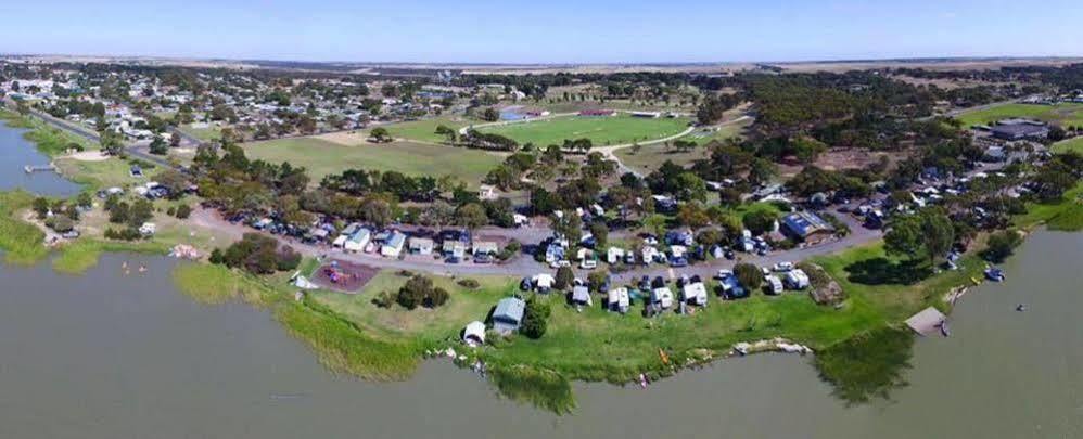 Lake Albert Caravan Park Hotel Meningie Buitenkant foto
