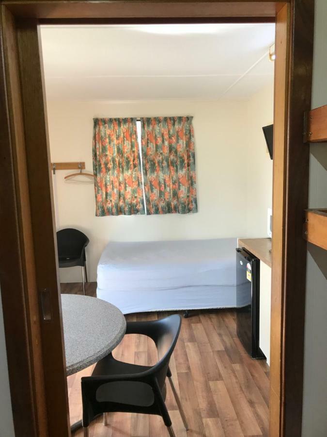 Lake Albert Caravan Park Hotel Meningie Buitenkant foto